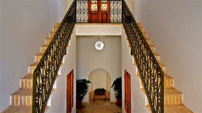 راهرو هتل کریاس اصفهان راهرو هتل کریاس اصفهان